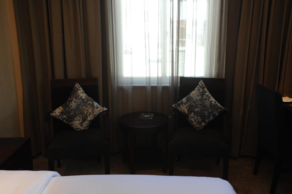 Wanrun International Resort Hotel In Tibet Xigaze Quarto foto